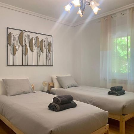 Apartamento Centrico Y Comodo Vitoria-Gasteiz Kültér fotó