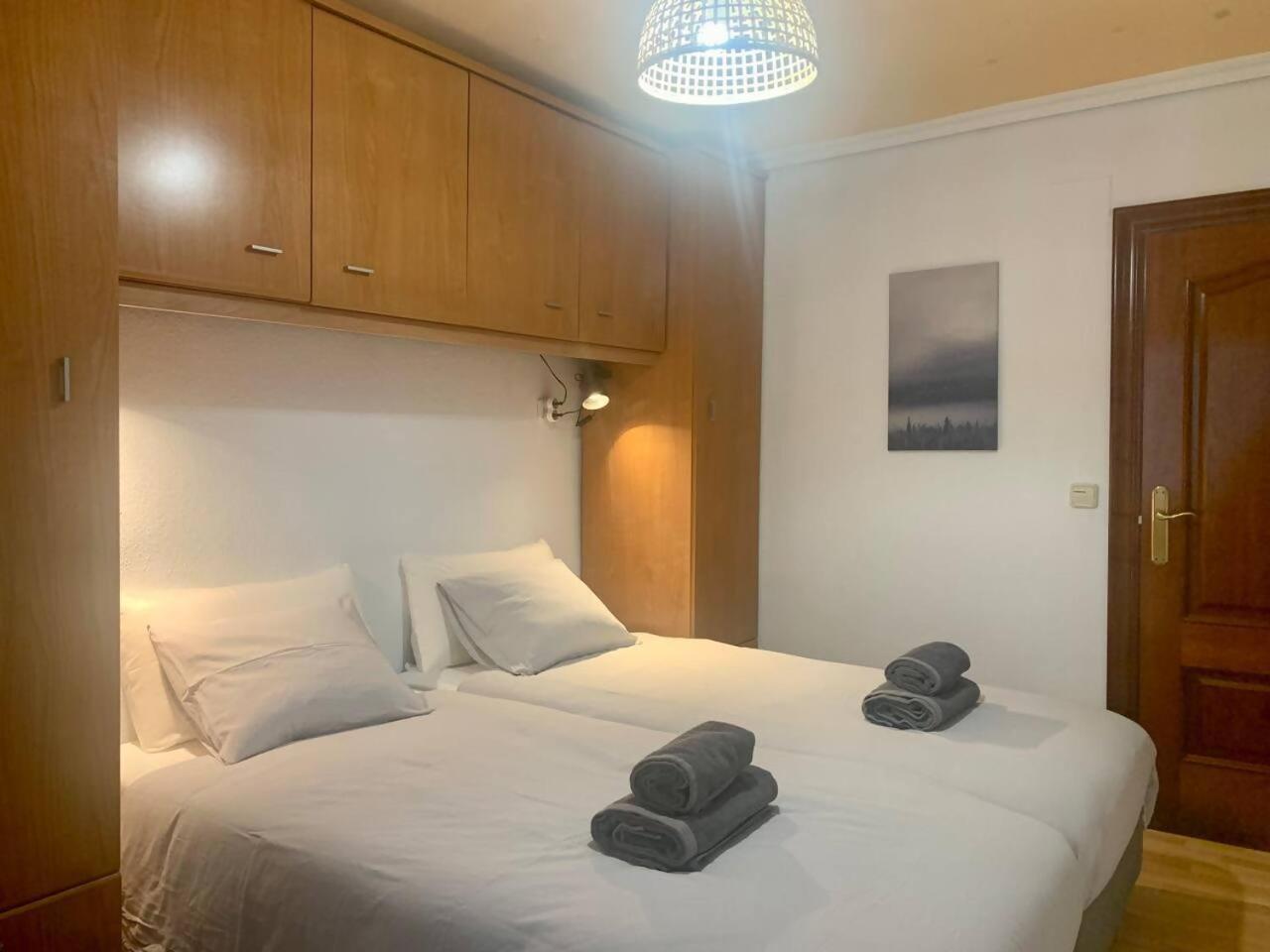 Apartamento Centrico Y Comodo Vitoria-Gasteiz Kültér fotó