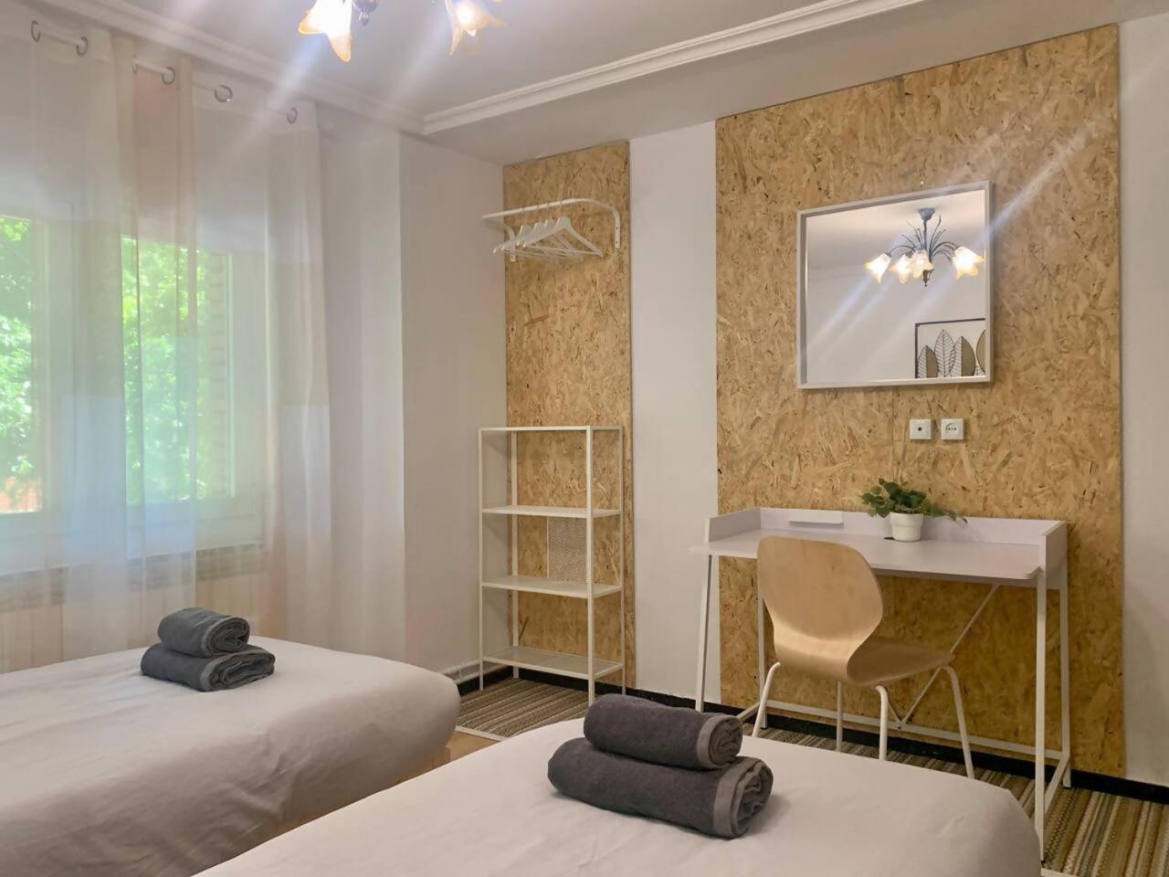 Apartamento Centrico Y Comodo Vitoria-Gasteiz Kültér fotó